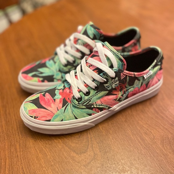 Vans Hawaii print low top women’s size 7 - Picture 3 of 4